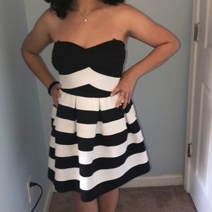 Black and white macys cocktail dress